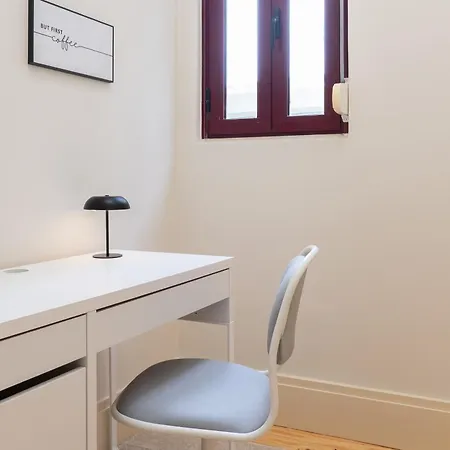 Apartament Modern & Cozy Flat With Workspace By Hostwise *