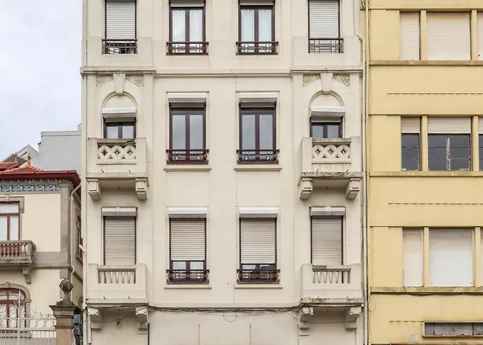 Modern & Cozy Flat With Workspace By Hostwise Lejlighed *