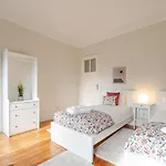 Modern & Cozy Flat With Workspace By Hostwise Διαμέρισμα